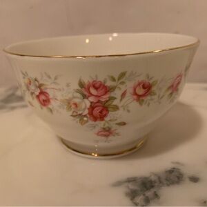 Vintage Duchess England “June Bouquet” Large Open Sugar Bowl Bone China RARE